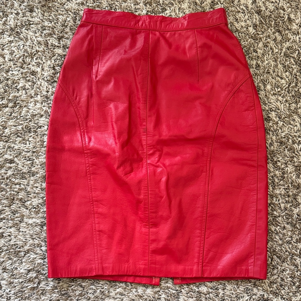 Elegant Red Leather Skirt Size 4